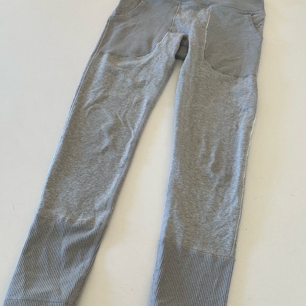 Athleta Heather Gray Leggings